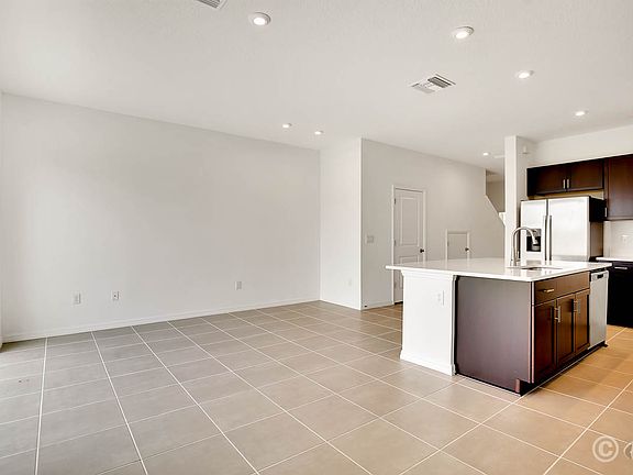 5th image of 10320 Oakside Dr