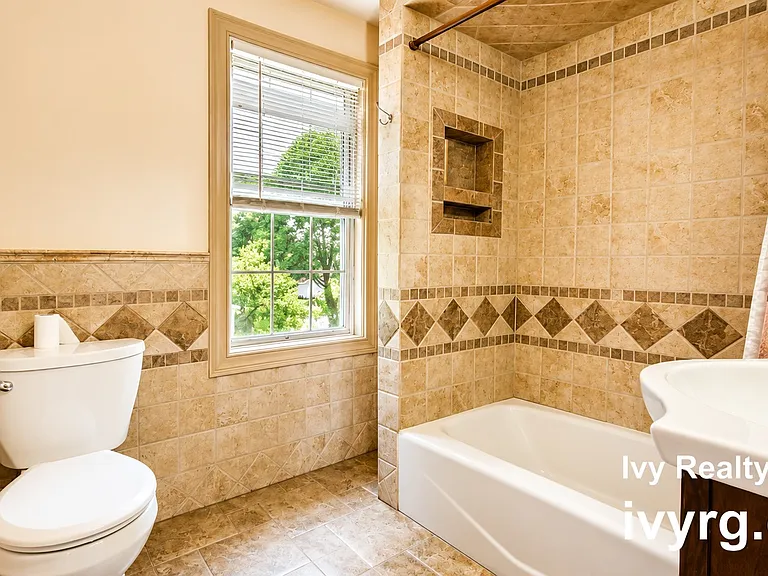 45 Nashua St #2 — Photo 12