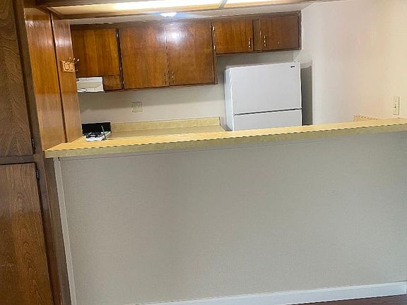 4th image of 3325 W Campus Ave #3325