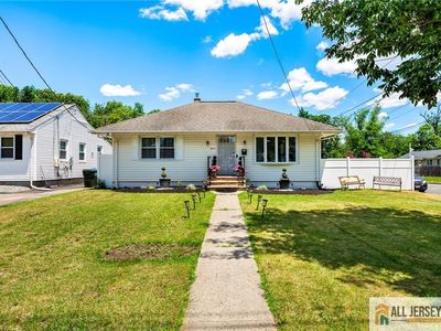 800 N Washington Ave, Dunellen, NJ, 08812