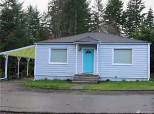6137 NW Fern Leona Rd, Bremerton, WA 98312