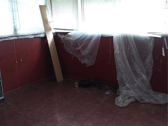 5th image of 2968 N Arsenal Ave