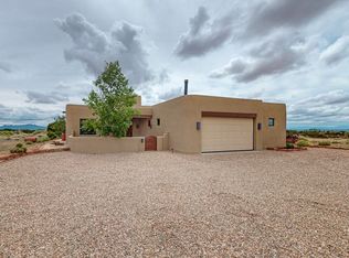 3 Garbosa Rd, Santa Fe, NM 87508