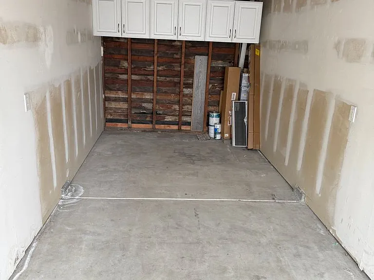4641 Wilson Ave — Photo 17