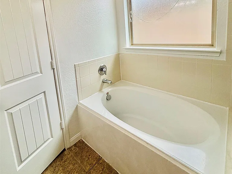 22480 Toronado Ridge Ln — Photo 31