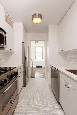 Rented by Mirador Real Estate | media 35