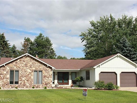 2nd image of 137 Brentwood Dr