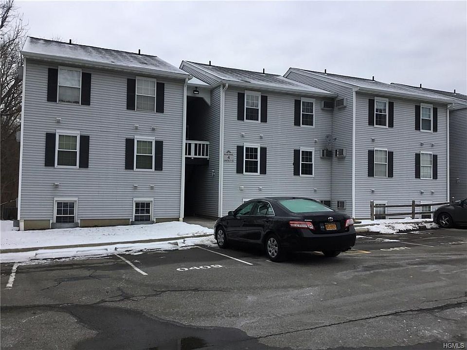 1st image of 4 Lexington Hill Unit 7
