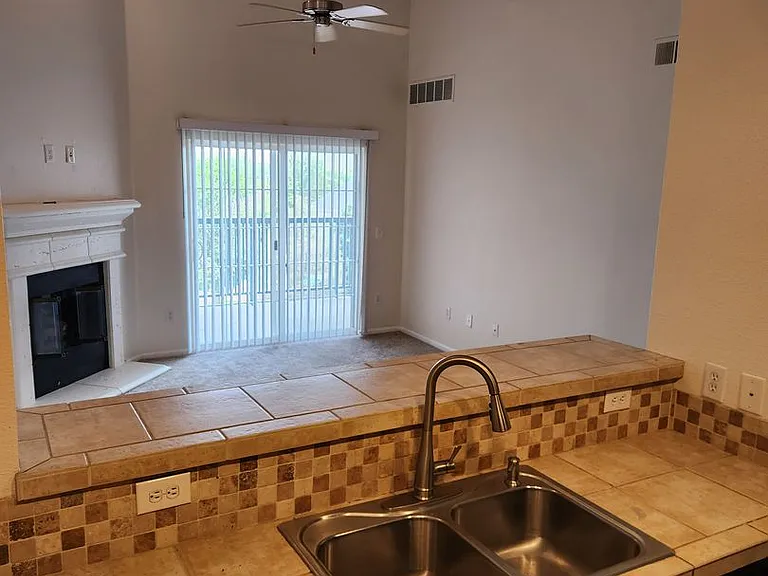 3865 S Dayton St #305 — Photo 11
