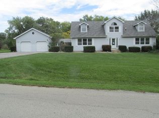 2774 Arbor Ln, Oswego, IL 60543