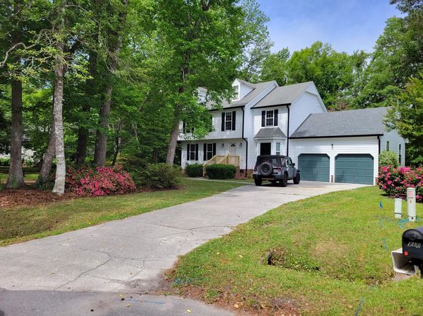 211 Westchester Dr