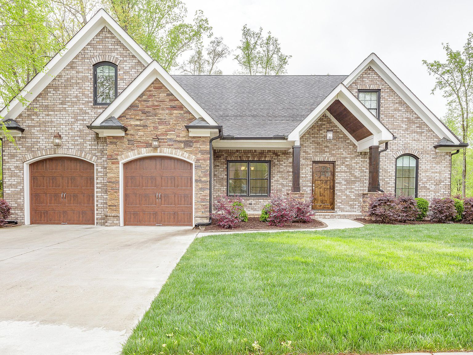 6379 Deep Canyon Rd, Hixson, TN 37343 | Zillow