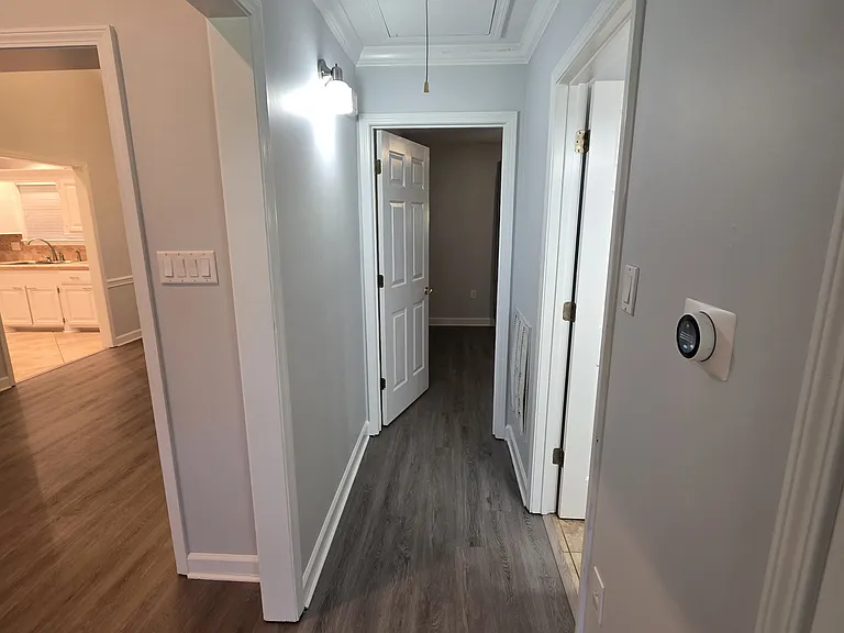 401 Hemlock Dr — Photo 3