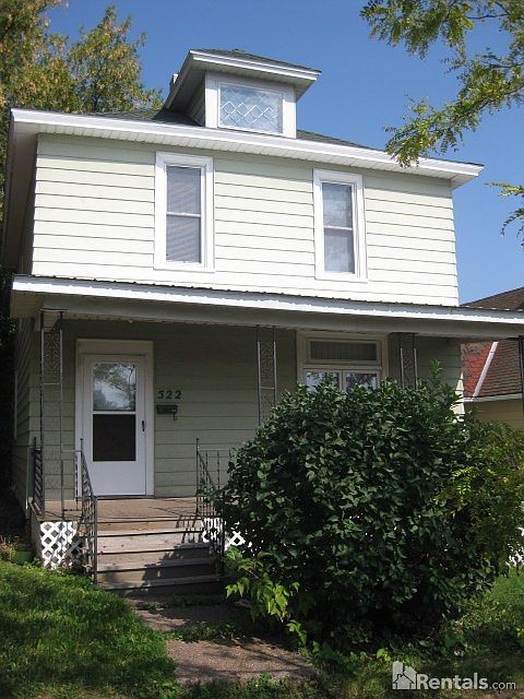 1st image of 522 N 5th Ave E