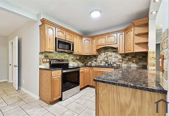 2nd image of 8310 83rd St