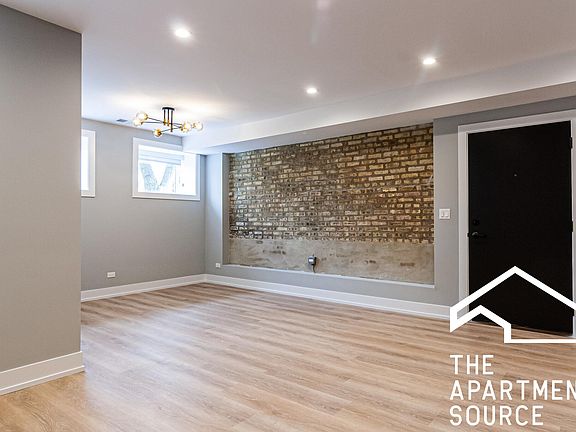 3rd image of 2201 N Kedzie Blvd #4