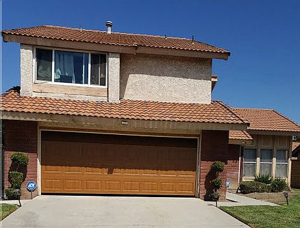 2nd image of 214 W Blue Jay Way