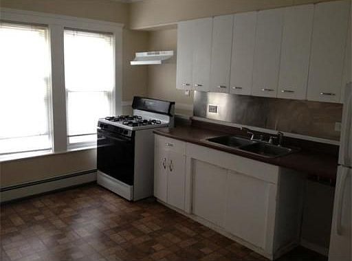 1st image of 105 Bellevue Ave APT 1