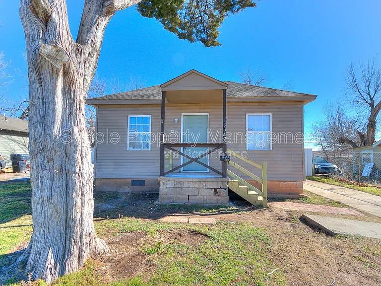 3312 S Harvey Ave — Photo 1