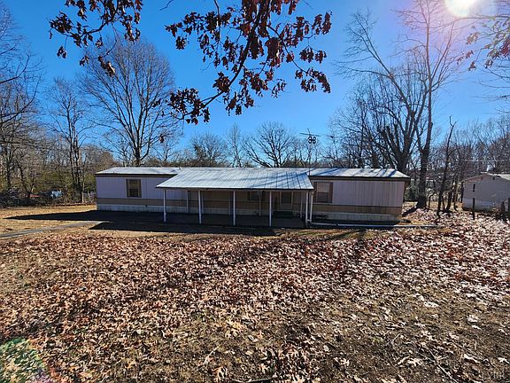 2nd image of 243 Tumblewood Trl
