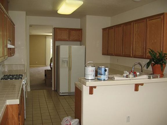 5th image of 1091 Cabernet Ct