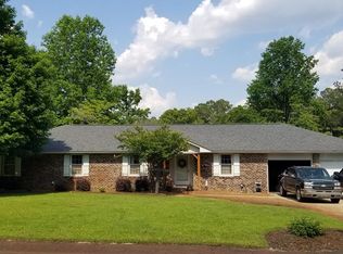 1363 Shoreland Dr, Sumter, SC 29154