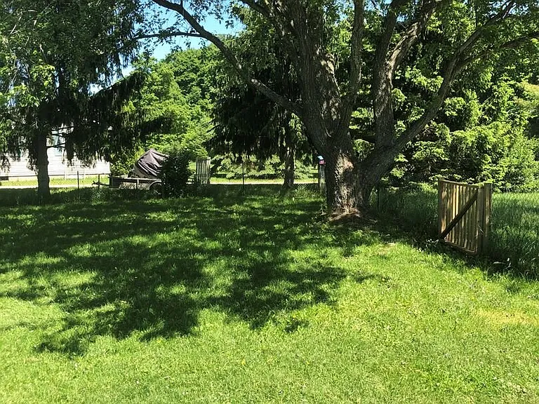 2824 Country Ln — Photo 5