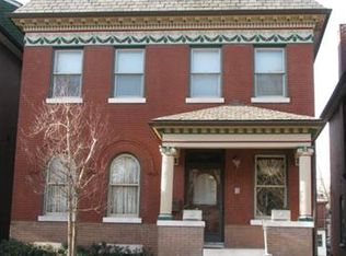 3816 Flad Ave, Saint Louis, MO 63110