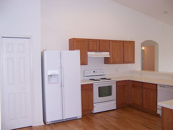 3rd image of 5852 NW Mesa Cir