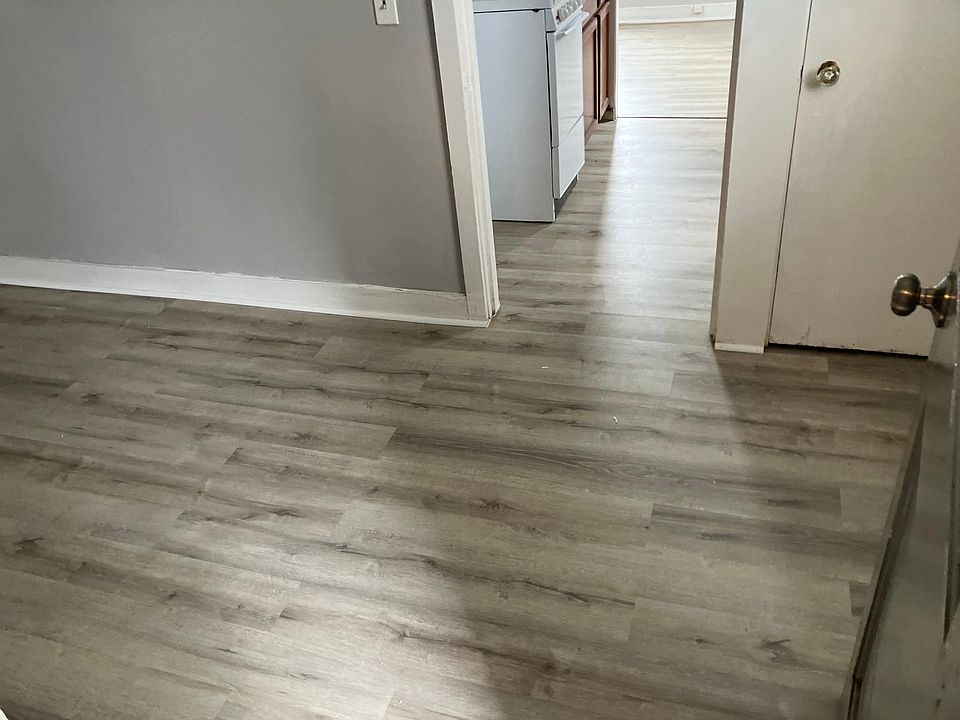 2nd image of 519 Union St APT 10