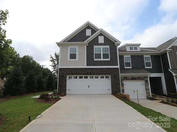 307 Hendley Dr, York, SC 29745