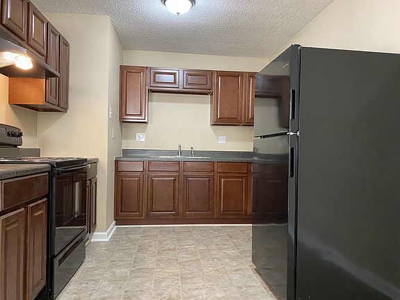 4th image of 9102 Tanya Dr #B