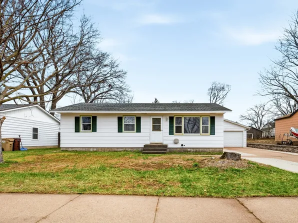 3145 Saturn Ave, Eau Claire, WI 54703