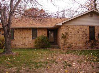 1718 Esic Dr, Edwardsville, IL 62025