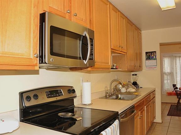 5th image of 6292 Hillary Ct