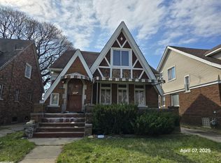 12590 Rosemary St, Detroit, MI 48213