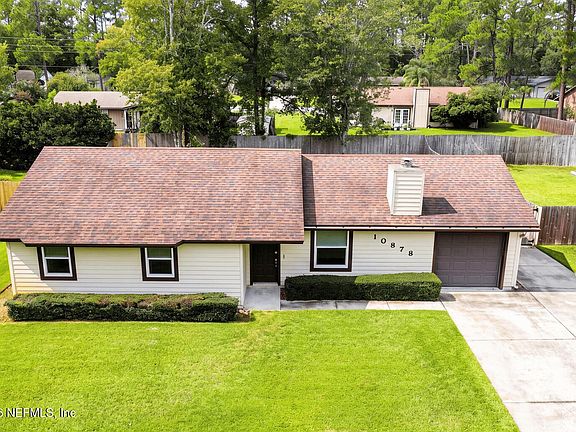 2nd image of 10878 SADDLE HORN Drive