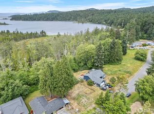 5002 Deception Cir, Oak Harbor, WA 98277