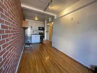 Rented by Best Apartments North Inc