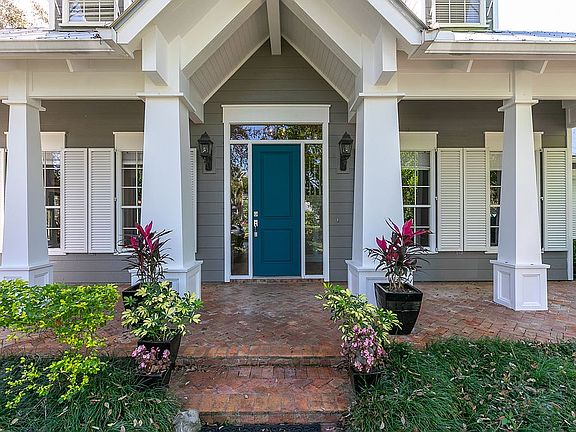 3rd image of 5639 SW Orchid Bay Dr