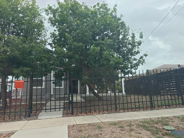 623 Dakota St, San Antonio, TX 78203