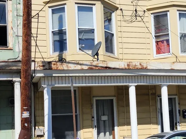 20 S Shamokin St, Shamokin, PA 17872