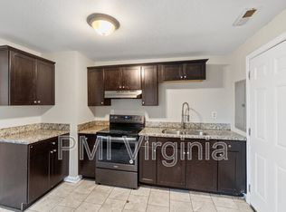 64 Carver Cir, Portsmouth, VA 23701