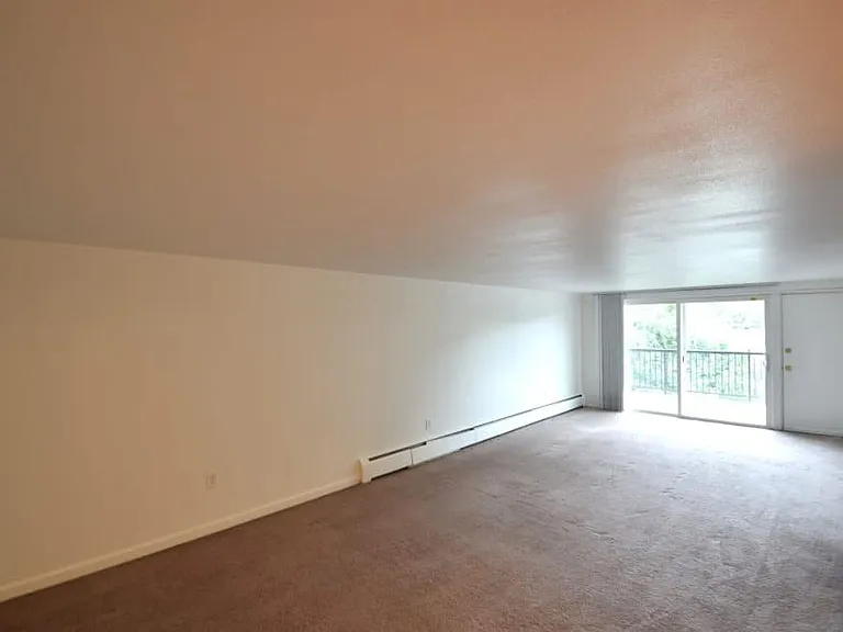 4440 Laguna Pl #309 — Photo 7