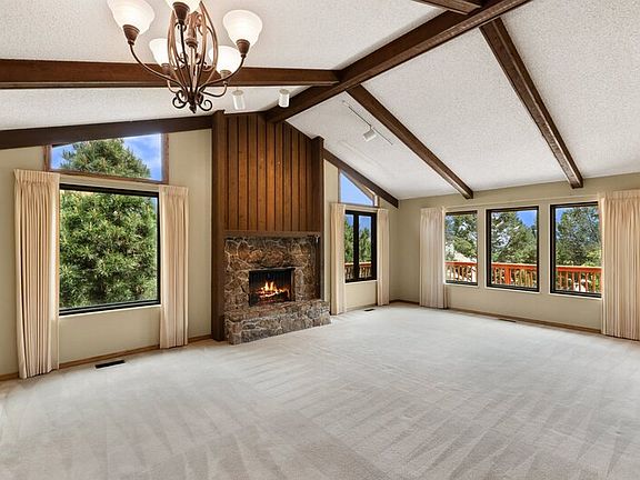 3rd image of 106 Bevers Pl