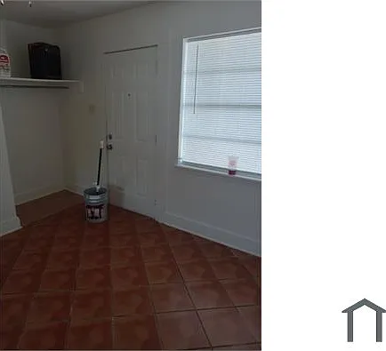 207 Rock Valley Dr — Photo 8