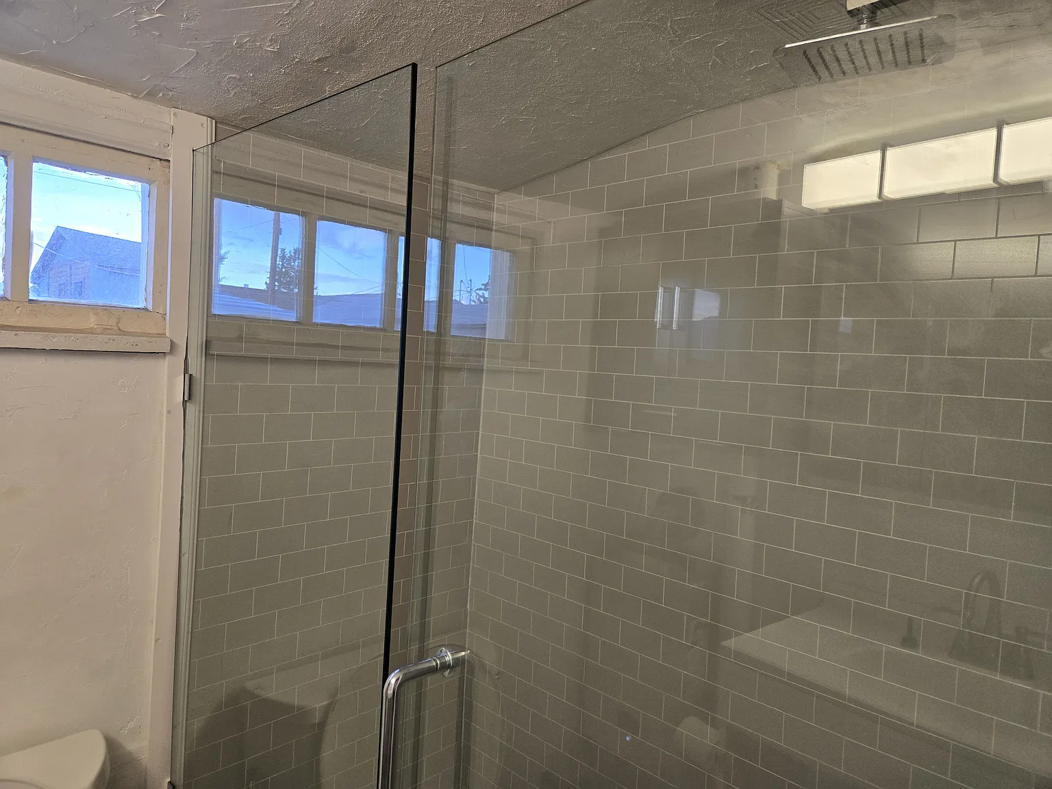 1 bed, 604 sqft, $1,200 — Photo 2