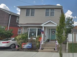 805 9th St, Secaucus, NJ 07094