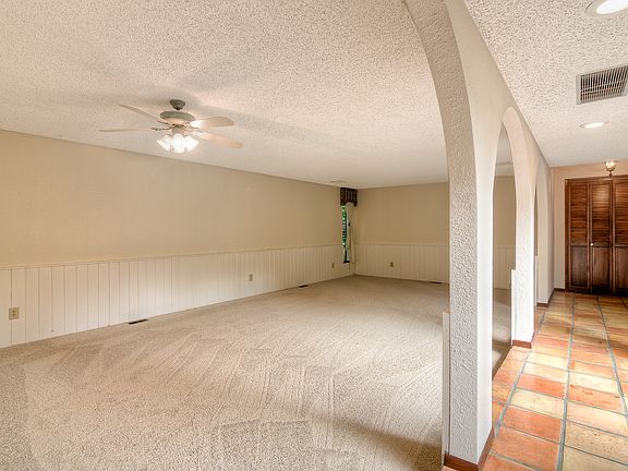 2nd image of 7608 25th Ave E