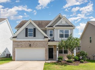 637 Stapleford Ln, Fuquay Varina, NC 27526